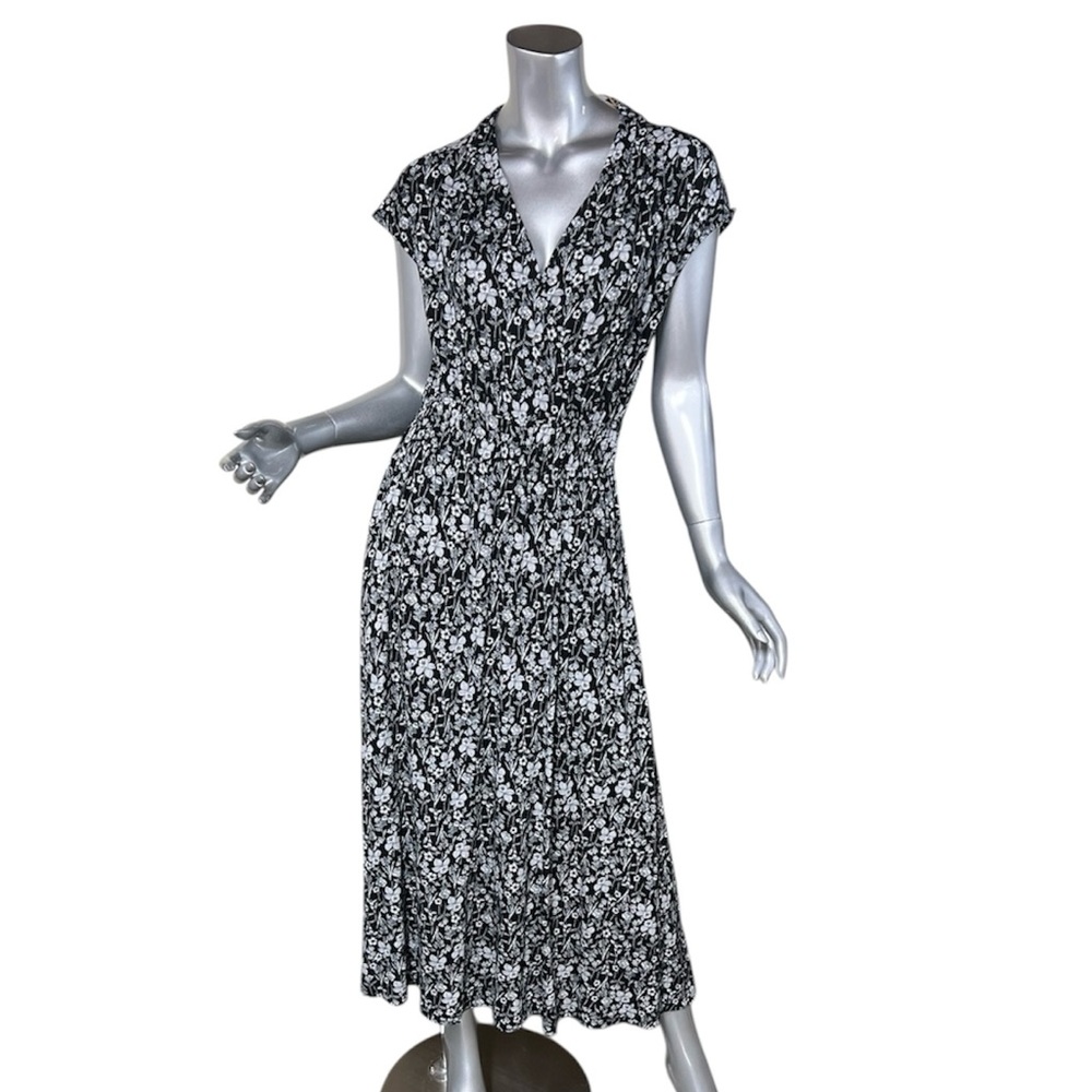 Serra Women’s Small Black White Floral V Neck Smocked Waist Pockets Maxi Dress